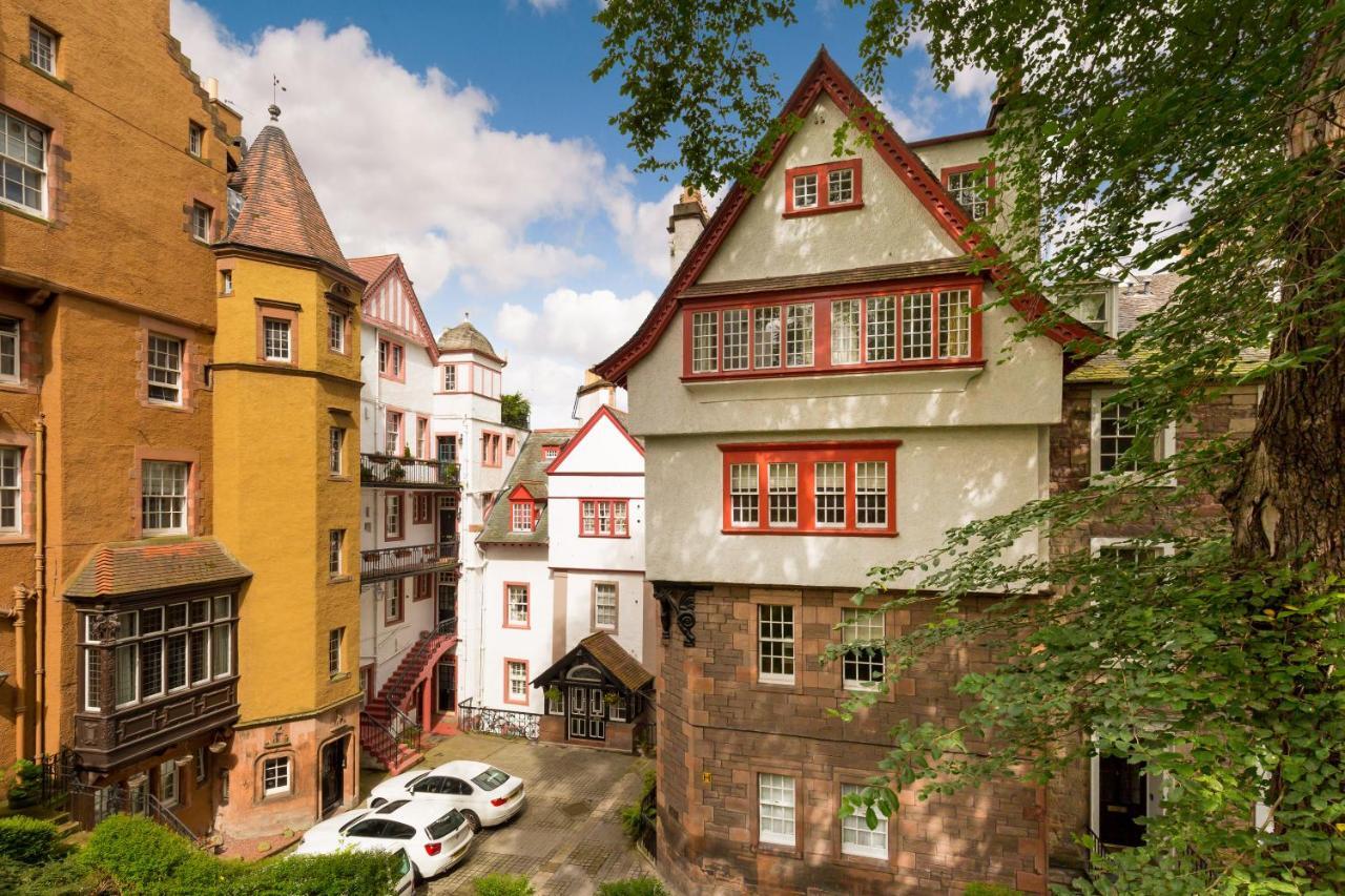 Amazing Penthouse, Stunning Views, Castle 2 Mins Apartment Edinburgh Bagian luar foto